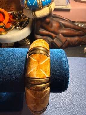 Vintage Made in India Carved Bone and Brass Bangle Bracelet
